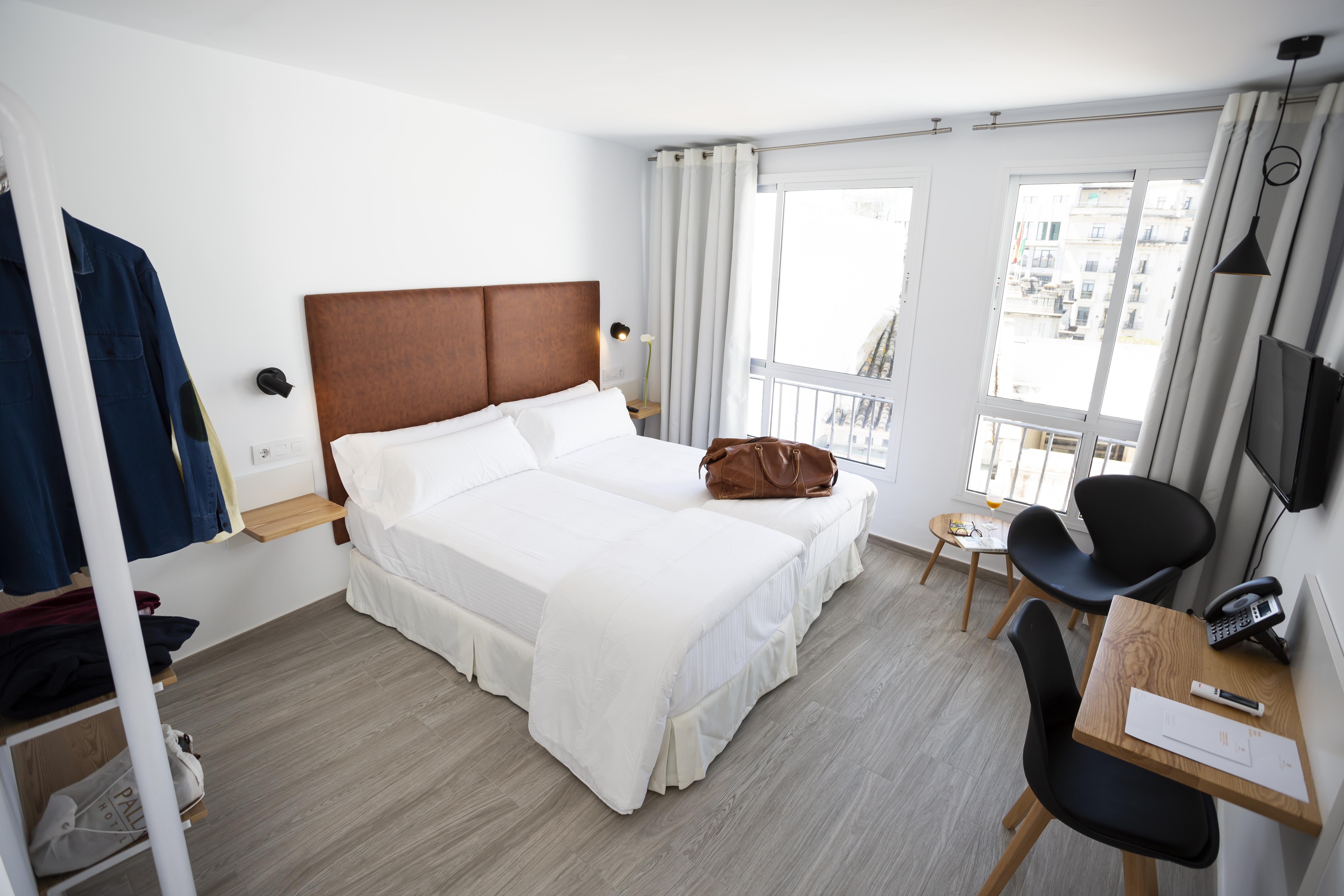 Basic Hotel Sevilla Catedral Екстериор снимка