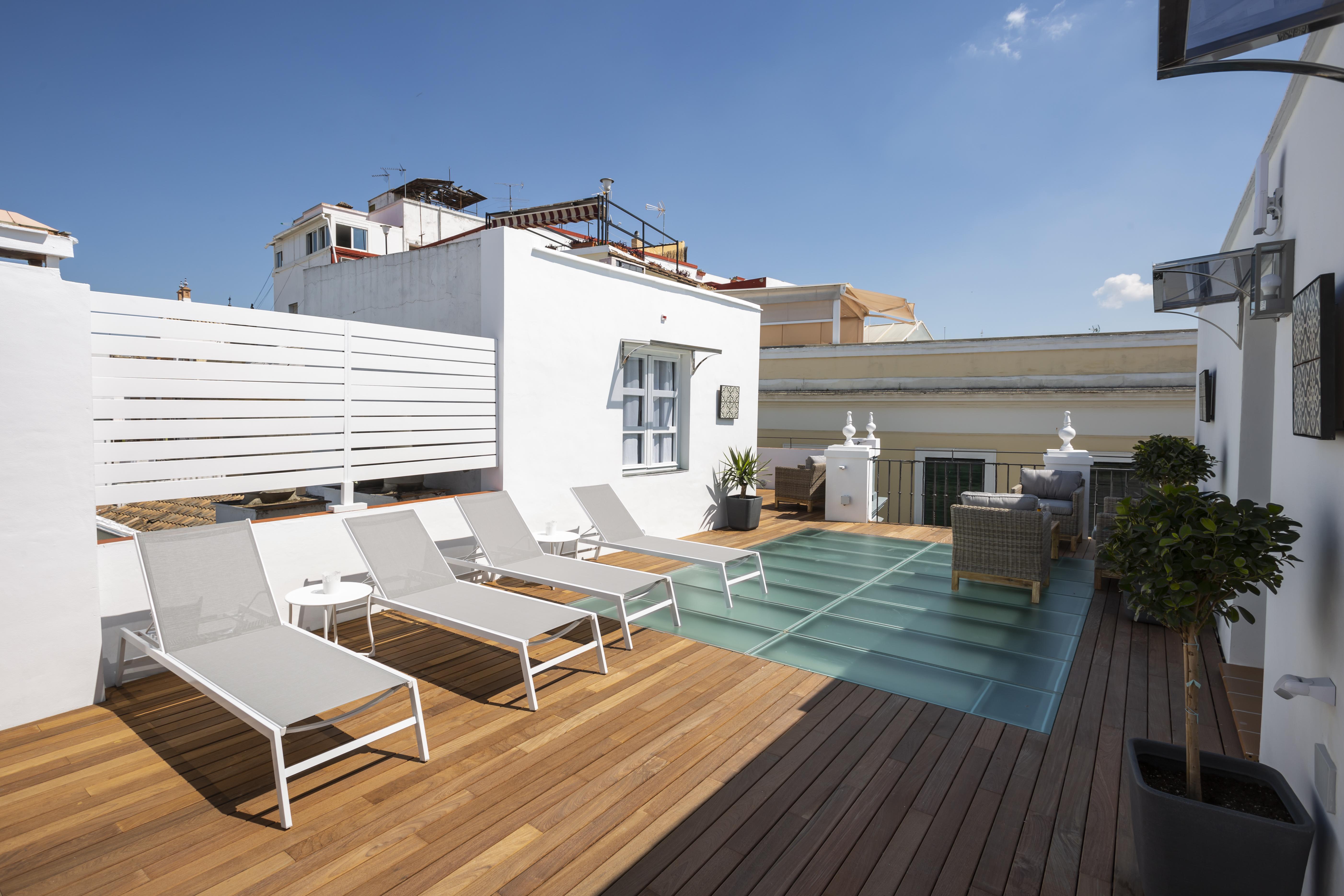 Basic Hotel Sevilla Catedral Екстериор снимка