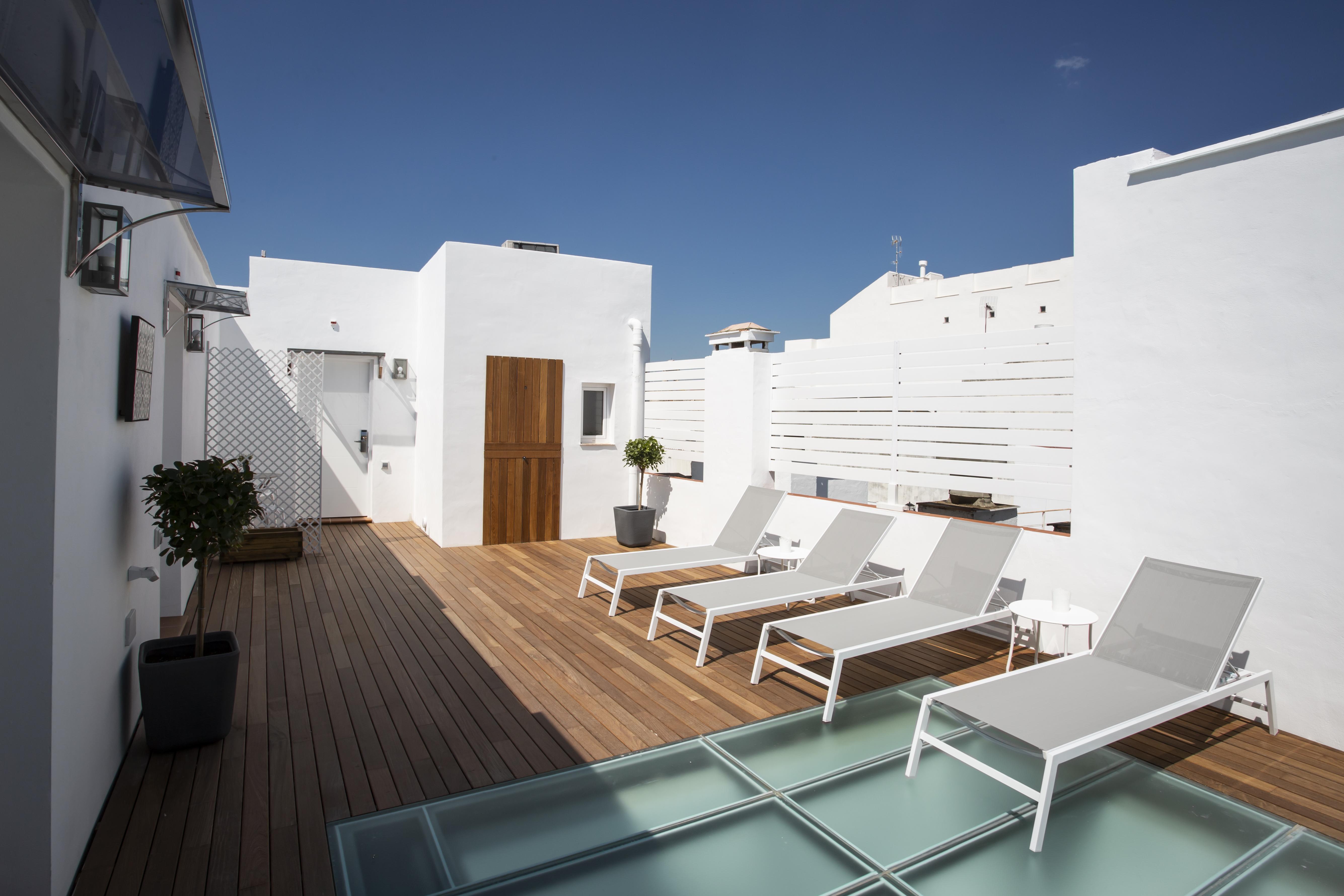 Basic Hotel Sevilla Catedral Екстериор снимка