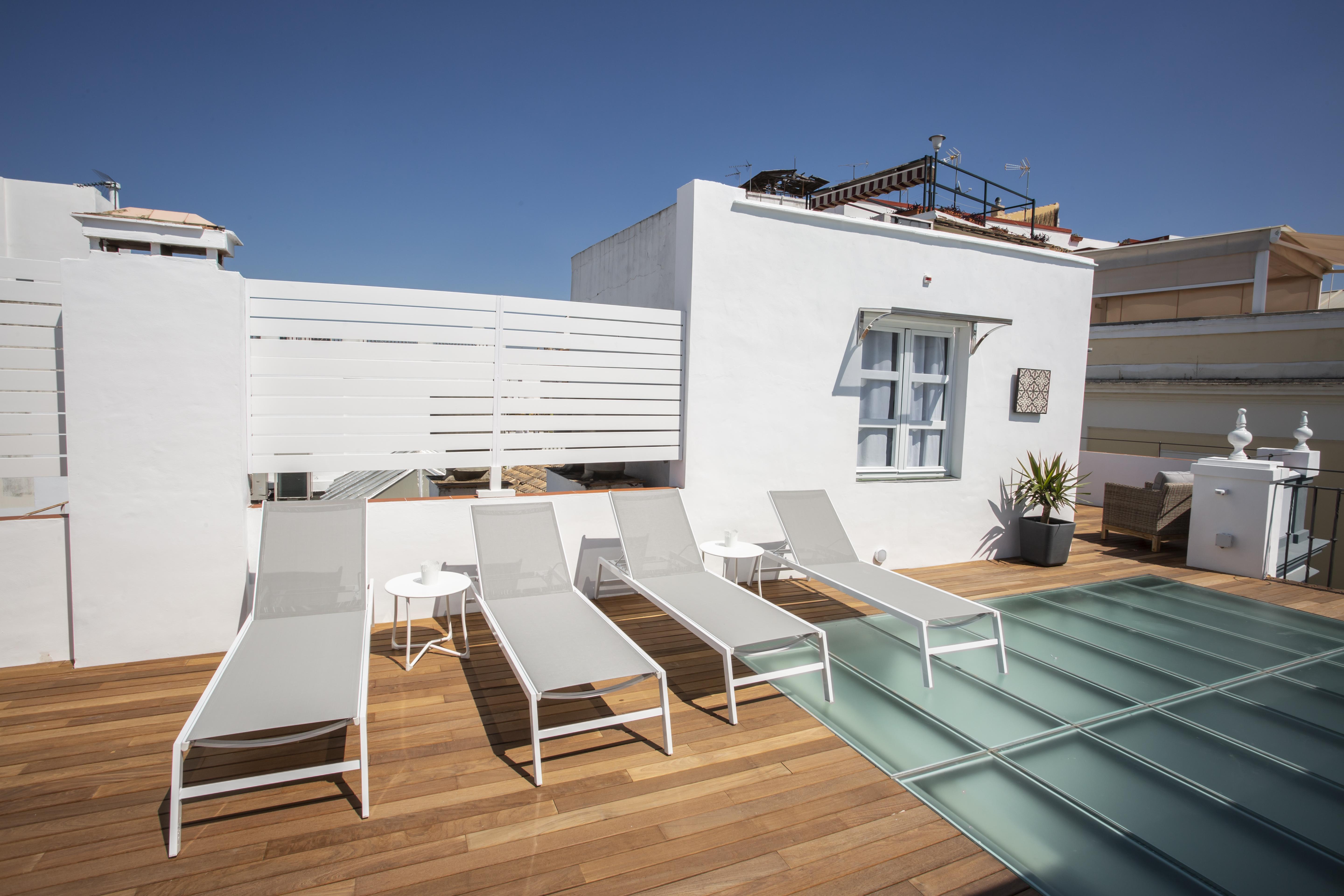 Basic Hotel Sevilla Catedral Екстериор снимка